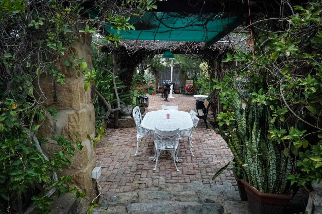Outentique Accommodation เอาท์สโฮร์น ภายนอก รูปภาพ